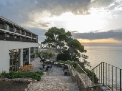 Parador de Aiguablava Hotels near Cala Sa Tuna