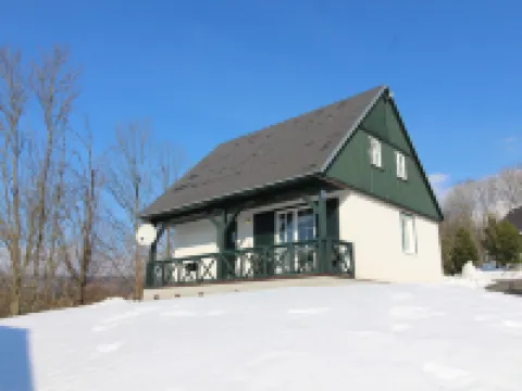 Holiday Hill 47