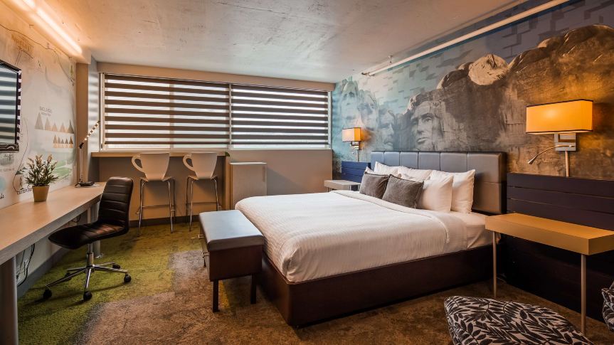 The Rushmore Hotel  Suites, BW Premier Collection