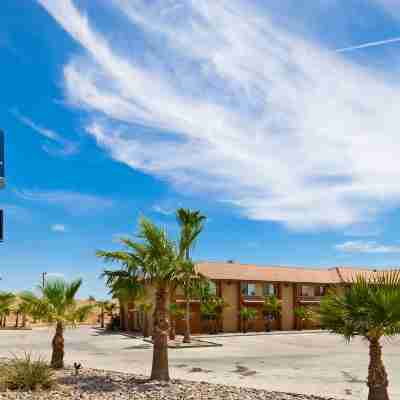 Best Western Desert Oasis Hotel Exterior