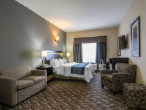 舒適套房酒店 薩斯喀徹温堡酒店