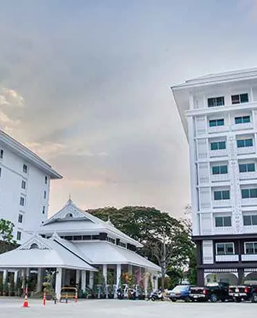 รูปภาพของแอดรวมโชคโฮเทล