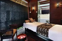 Bali Nusa Dua Hotel - Spa