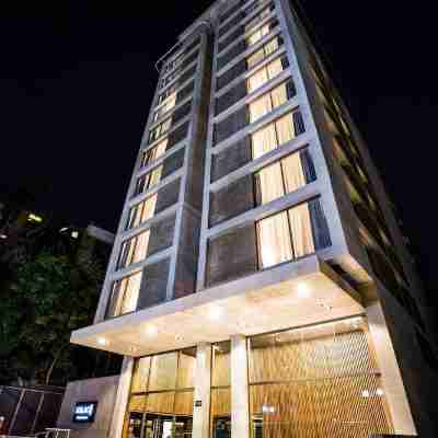 Solace Hotel Santiago Hotel Exterior