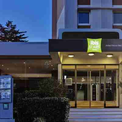 ibis Styles Arles Palais des Congrès Hotel Exterior