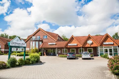 Hotel Ostfriesen Hof Отели в г. Лер