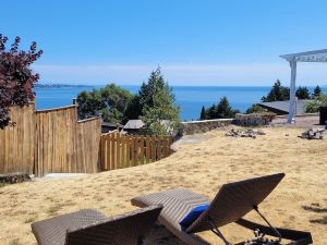 HOV B&B House -Hospitality Ocean View Victoria-