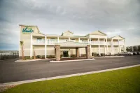 Islander Hotel & Resort