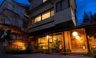 Nakamatsuya Ryokan