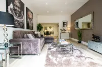 Your Apartment | Bristol Rowan Tree - No.2 - 2-نجوم