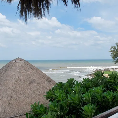 Allezboo Beach Resort & Spa