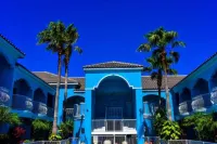 Casa Bella Hotel and Suites