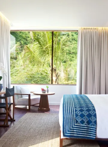 ห้องเตียงคิงไซส์ พร้อมวิวสวน