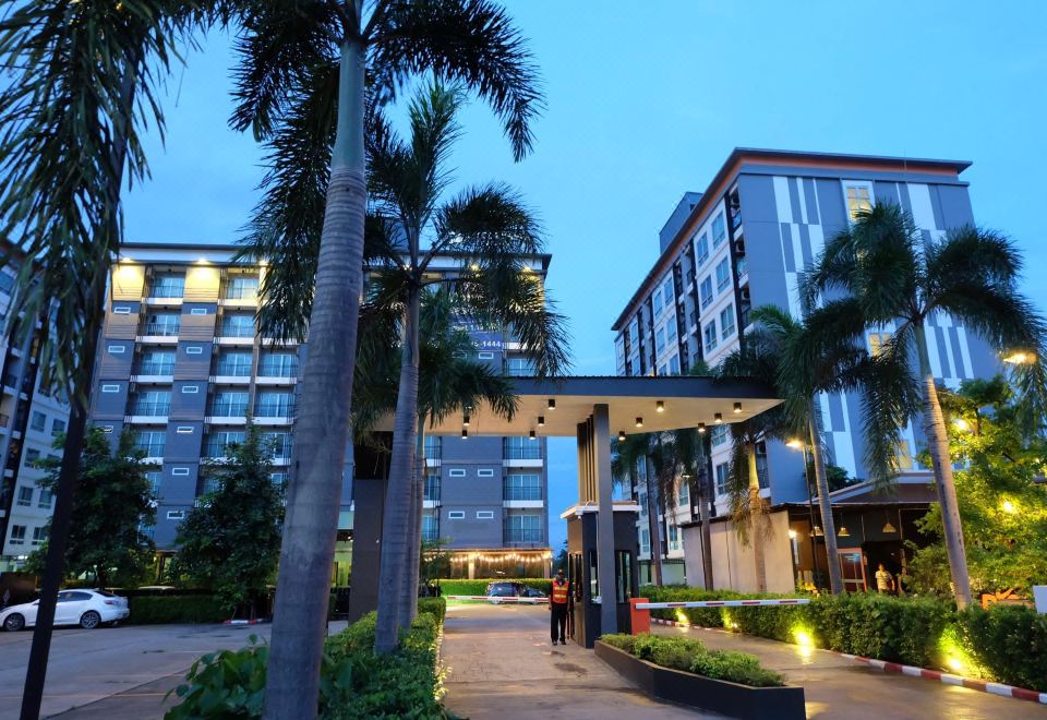 hotel overview picture