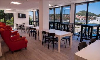 Hostel Sol