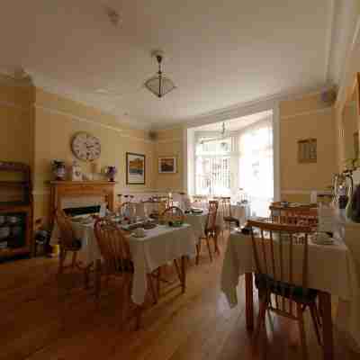 Chiltern Guest House Dining/Meeting Rooms