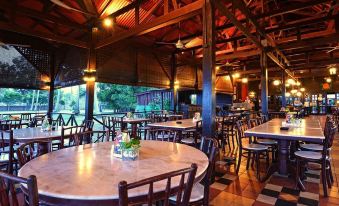 LaVilla by Holiday Villa Cherating