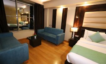 Hotel S. K Crown Park Naraina