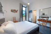 Maria Vittoria Charming Rooms and Apartments