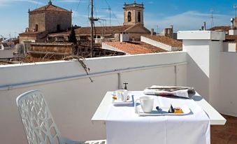 Cheap & Chic Hotel