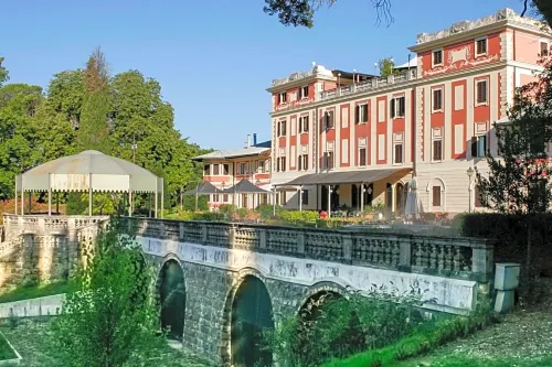 Park Hotel Villa Potenziani - Bãi đậu xe