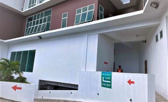 Stirling Suites Hotel & Serviced Apartment