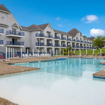 Best Western Harbour Pointe Lakefront