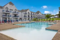 Best Western Harbour Pointe Lakefront - Pool