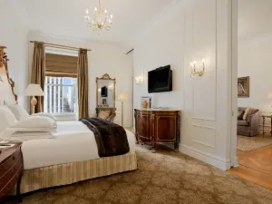 The Plaza - A Fairmont Managed Hotel