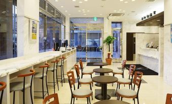 Toyoko Inn Tokyo Nihombashi Hamacho Meijiza Mae - Housity