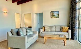 Three Rivers 2 Bedroom Cottage
