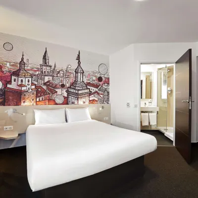 B&B HOTEL Lublin Centrum Hotels near State Museum at Majdanek