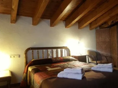 佩爾曼耶拉卡班亞酒店