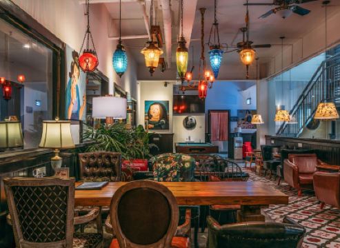 POSHPACKER Chengdu Flipflop Hostel