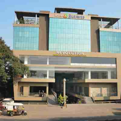 Hotel 3 Leaves Hotel Exterior