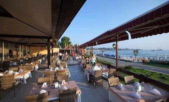 Ozlem Garden Hotel