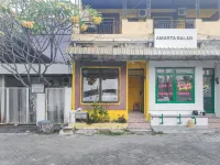 De Luck Homestay Near Alun Alun Sidoarjo Buduran 호텔