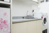 Modern 2Br Apartment at Pavilion Permata by Travelio  호텔