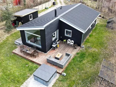 Woodland Holiday Home in Jægerspris with Hot Tub Hotels near Dalbyhuse strand