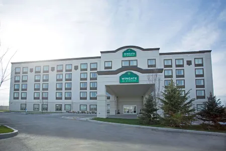 Wingate by Wyndham Calgary Airport Отели рядом с Аэропорт Калгари