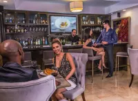 Ciqala Luxury Suites - San Juan - bar