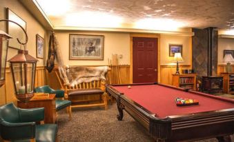 Pioneer Ridge B&B Inn - Housity