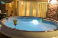 Hotel Villa Morra Suites - Hot Tub
