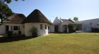 The Whaling Station Guesthouse Hotel a Keurboomstrand