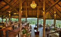 Victoria Falls Safari Club Hotel di Victoria Falls