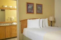 Raintree's Cimarron Golf Resort Palm Springs Hotels in Cathedral City