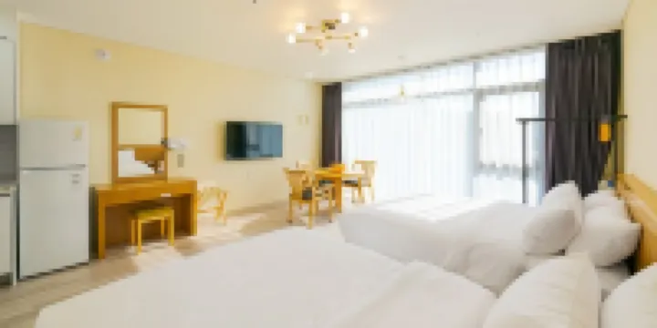 Yeosu Cozy Resort Pension - Deluxe Family Twin A-3
