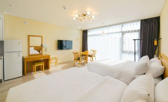 Yeosu Cozy Resort Pension - Housity