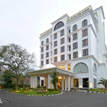 The Sahira Hotel