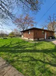 The Grand Gorge Villa-with Yard& Parking Hotels in Lewiston